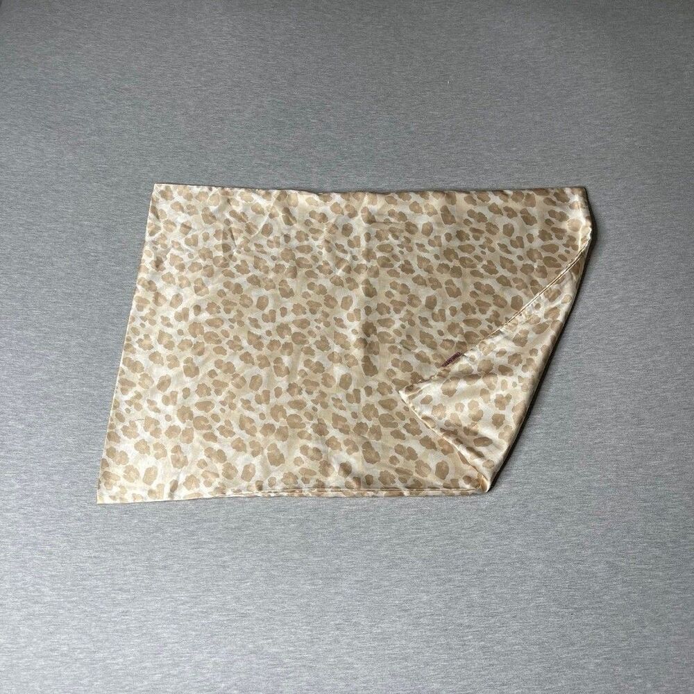 Kitsch Leopard Satin Standard Pillowcase